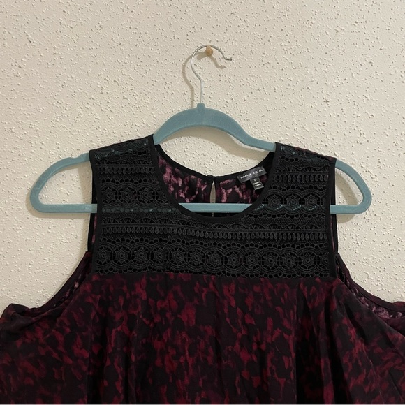 Yigal x Aqua Cold Shoulder Red and Black Floral Lace blouse Top - Picture 2 of 15